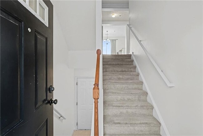 Foto del edificio - 102 Weatherstone Square Dr