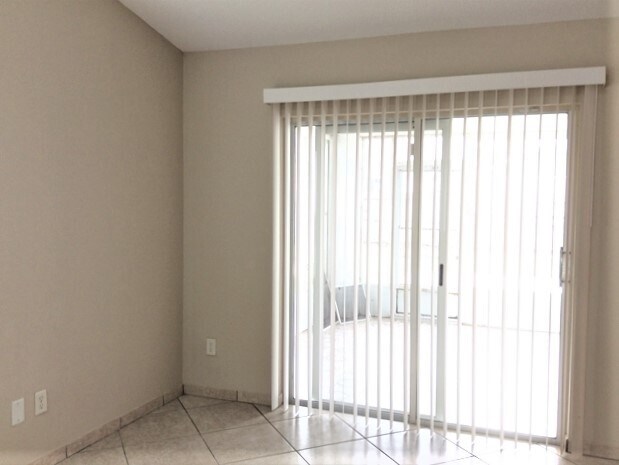 Building Photo - 4503 Oakbrook Court