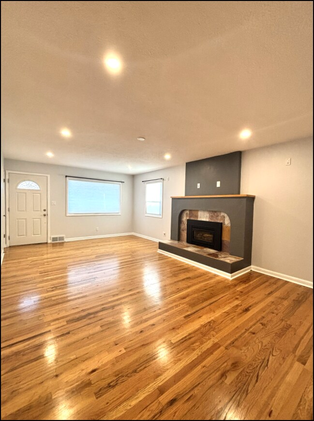 Foto del edificio - 1617 S Leadville Ave