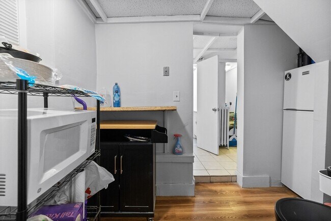 Foto del edificio - 19 S Russell St