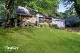Primary Photo - 114 Ericson Rd