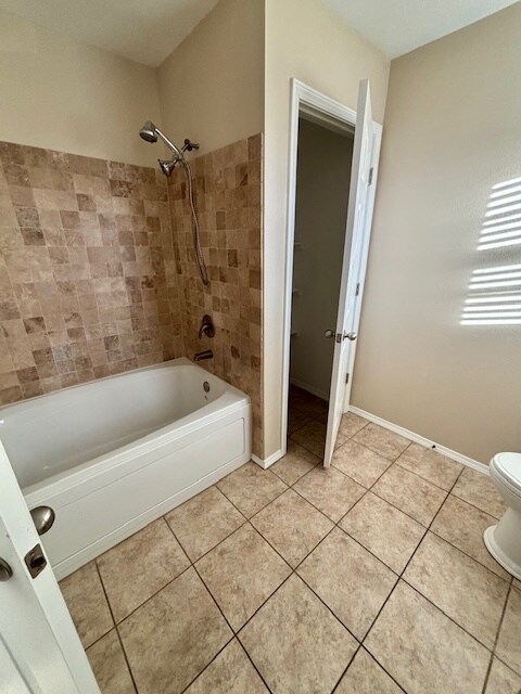 Foto del edificio - 7411 S Fir Pl