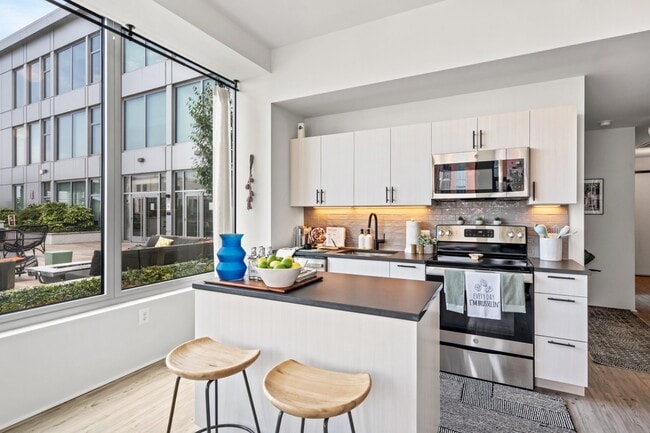 Building Photo - The Foundry