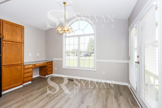 Building Photo - Come check out this beautiful home in Midway East.