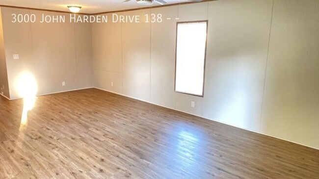 Building Photo - 3000 John Harden Dr