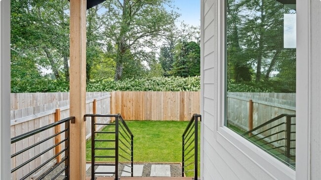 Building Photo - 205 W Harriman St