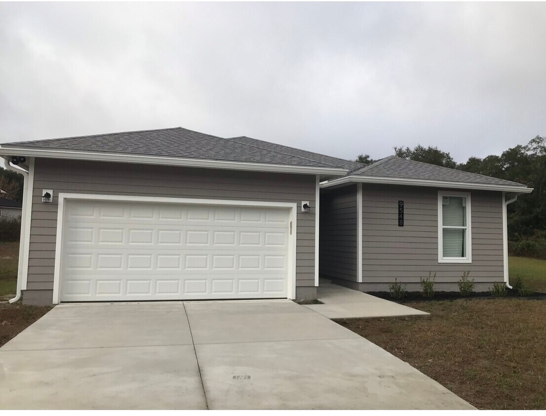Foto principal - 9548 Fraser Fir Ct