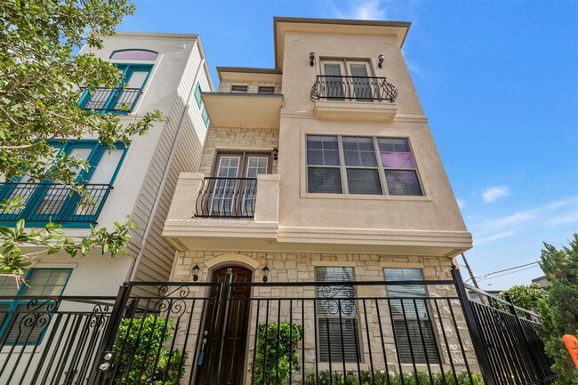 Foto del edificio - 1030 Wagner St