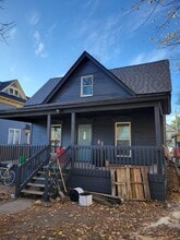 Building Photo - 121 S 4th St