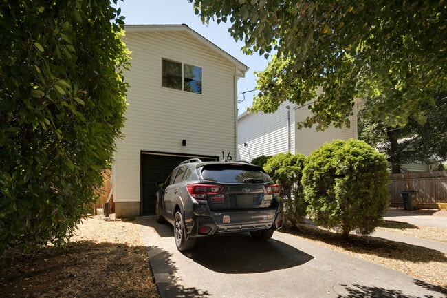 Foto del edificio - 1626 SE Sherrett St