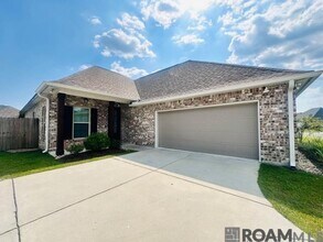 Building Photo - 17142 Shearwater Trce