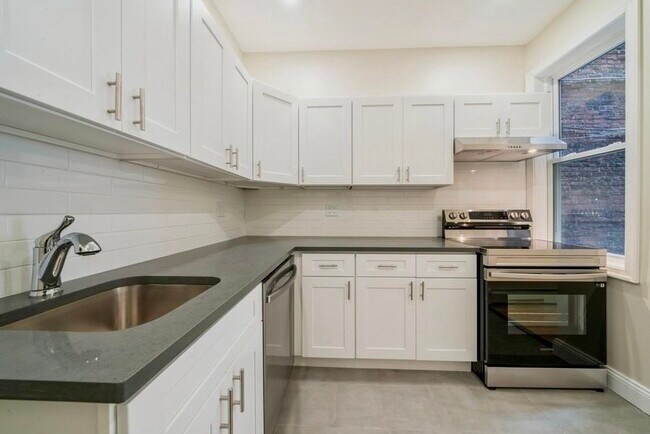 Foto del edificio - 273 Webster Ave