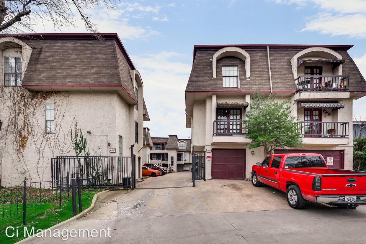 Foto principal - 6530 Ridgecrest Rd