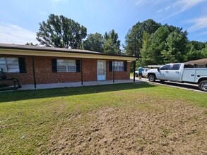 Building Photo - 4652 Stevens Sausage Rd
