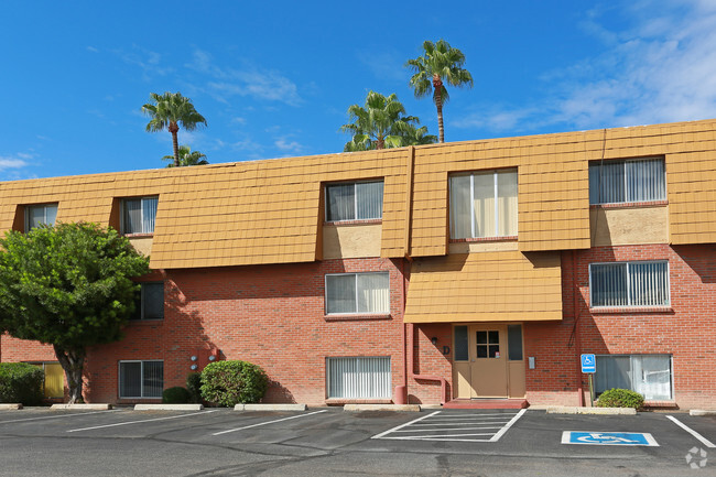 Bella Flora Apartments Apartments - 6160 E Bellevue St Tucson, AZ ...