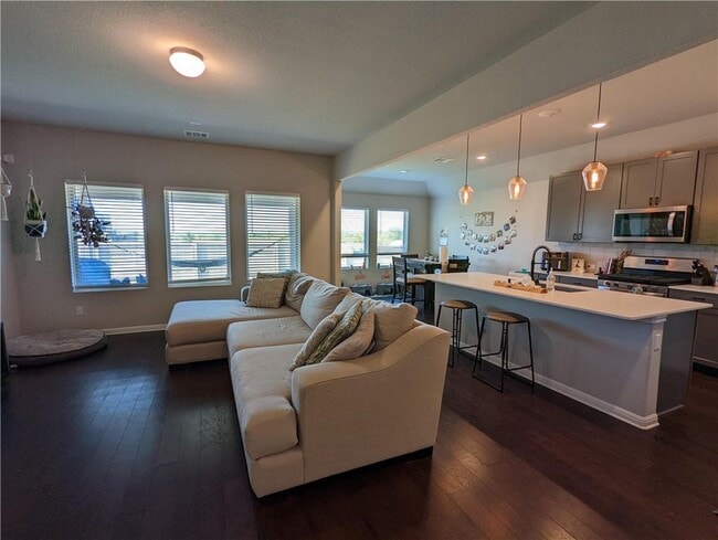 Building Photo - 11801 Carrizo Spgs Path