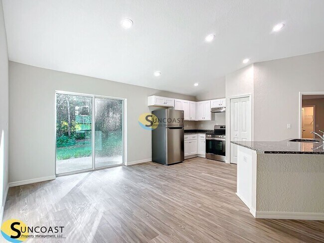 Foto del edificio - 15821 SW 34th Court Rd