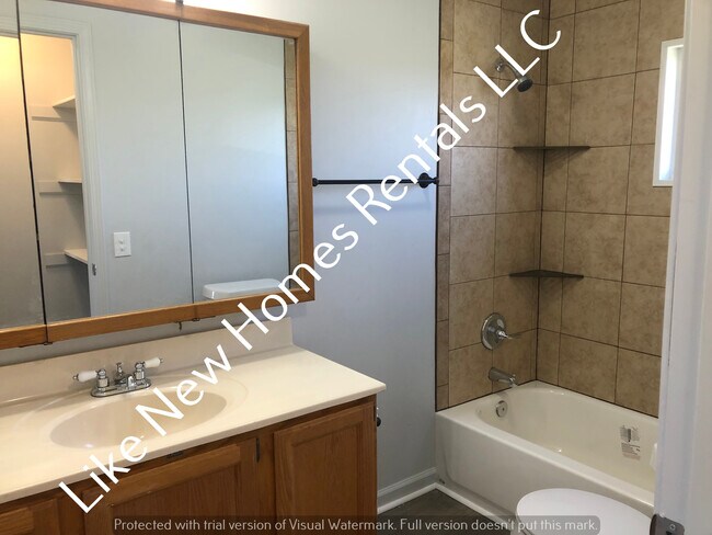 Foto del edificio - 3052 S Hollister Rd