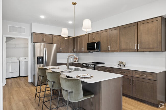 2BR, 2BA - 1,156SF - Kitchen - Copperfields Court
