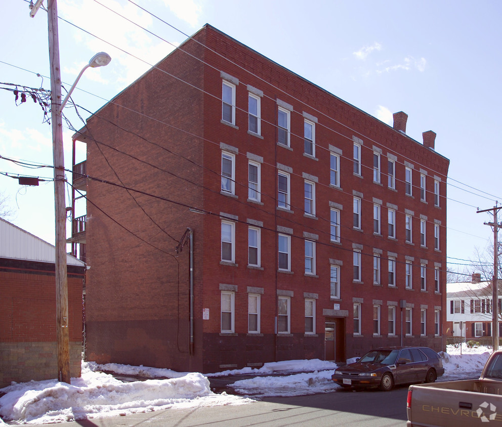 Building Photo - 22 N East St