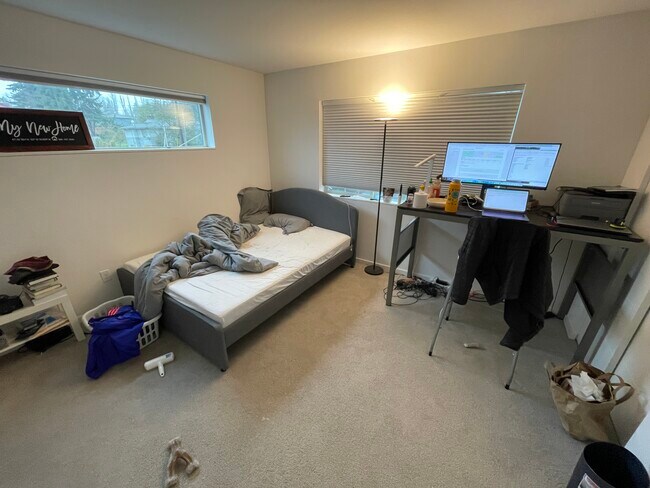 Foto del edificio - 2307 N 113th Pl