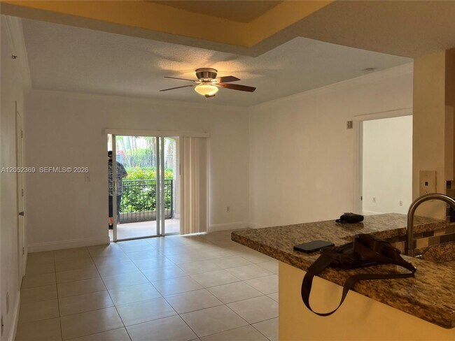 Foto del edificio - 215 SW 117th Terrace