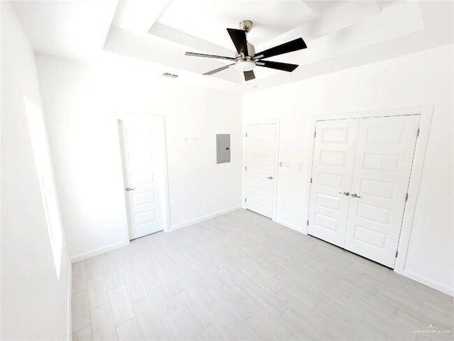 Building Photo - 2202 S Sports Dr
