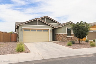 Building Photo - 2250 E Kelly Dr