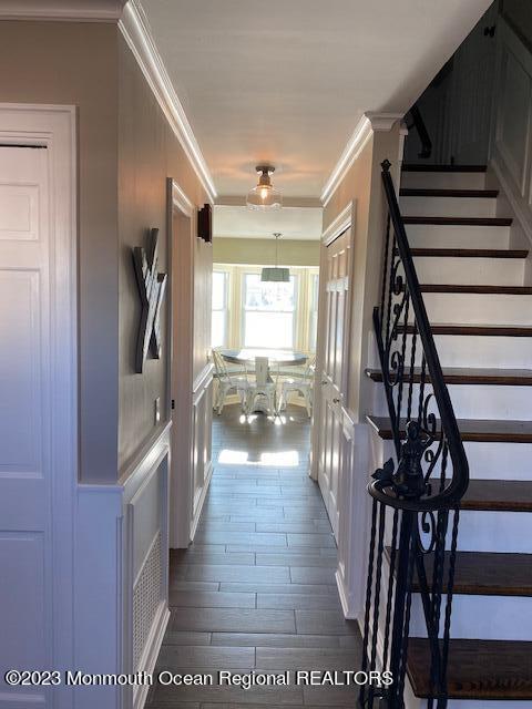 Building Photo - 1500 Bel Aire Ct W