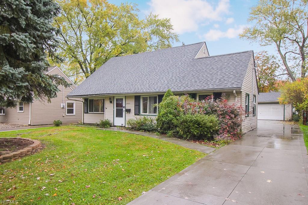 Primary Photo - 25515 Chatworth Dr