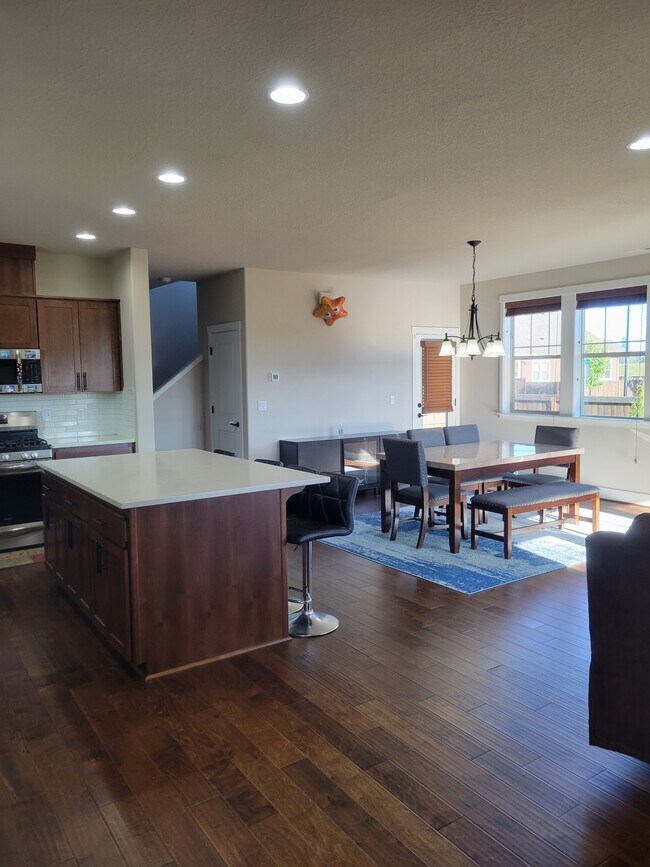 Foto del edificio - 10124 Kaye Way