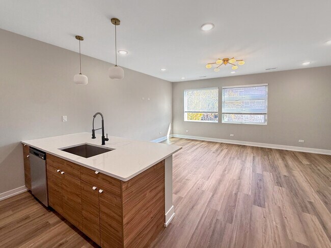 Foto del edificio - 6218 S King Dr