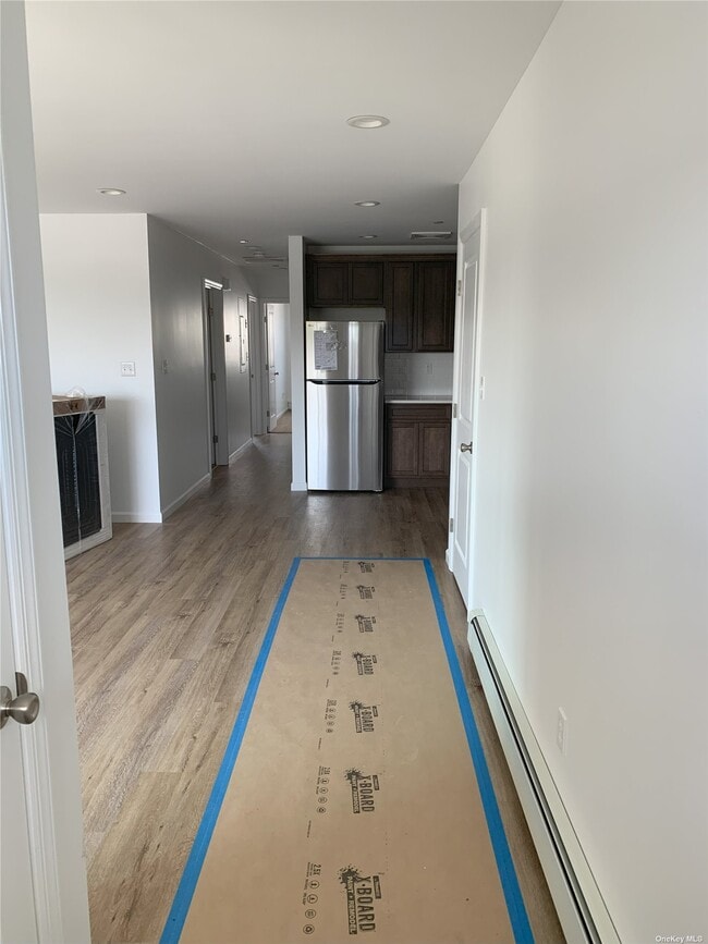 Building Photo - 6208 Hillmeyer Rd