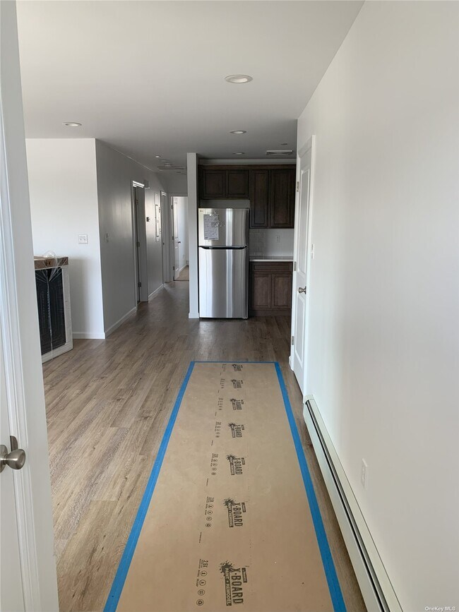 Foto del edificio - 6208 Hillmeyer Rd