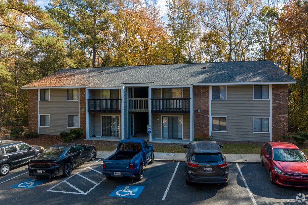 Lynnwood Place Apartments in Lugoff, SC
