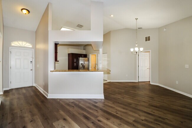 Building Photo - 1208 Sweet Gum Dr