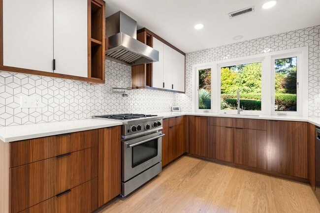 Foto del edificio - 3145 SW 98th Ave