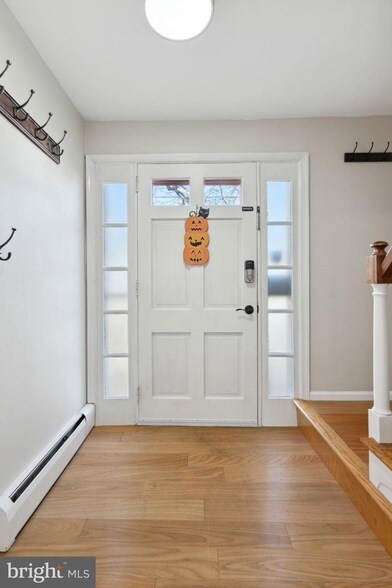 Foto del edificio - 426 E Hinckley Ave
