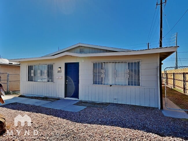 Building Photo - 893 W Carey Ave