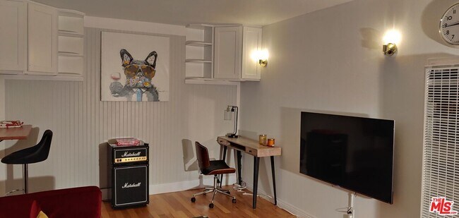 Foto del edificio - 589 Friendly Ln
