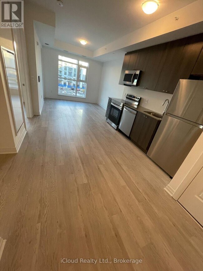 Photo du bâtiment - 480-480 Gordon Krantz Ave