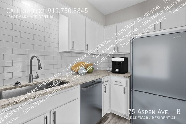 Foto del edificio - 75 Aspen Ave