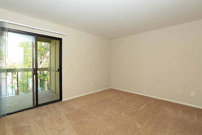 edgewater condominiums apartments bakersfield ca apartments com