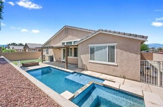 Building Photo - 41190 Corte Alto Collina
