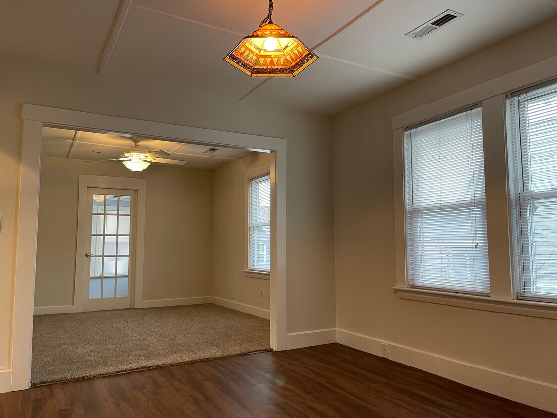 16 Franklin St Unit 2, Hudson, MA 01749 Apartments in Hudson, MA