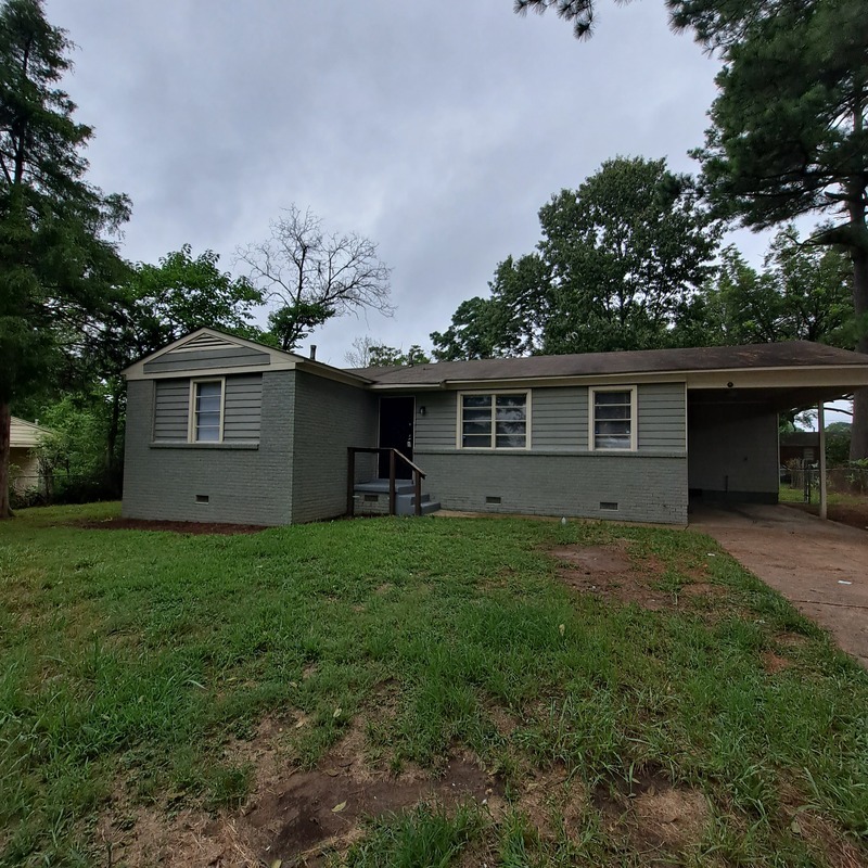Primary Photo - 264 E Holmes Rd
