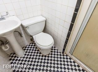 Building Photo - 1 br, 1 bath  - 307 Scholes St