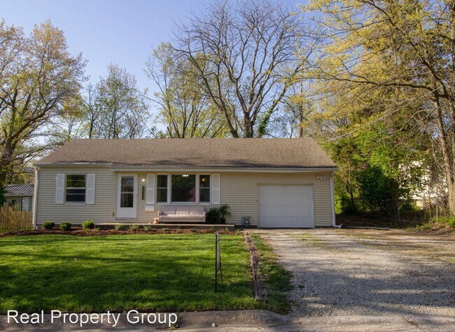 Building Photo - 2 br, 1 bath House - 1414 Lowe St.