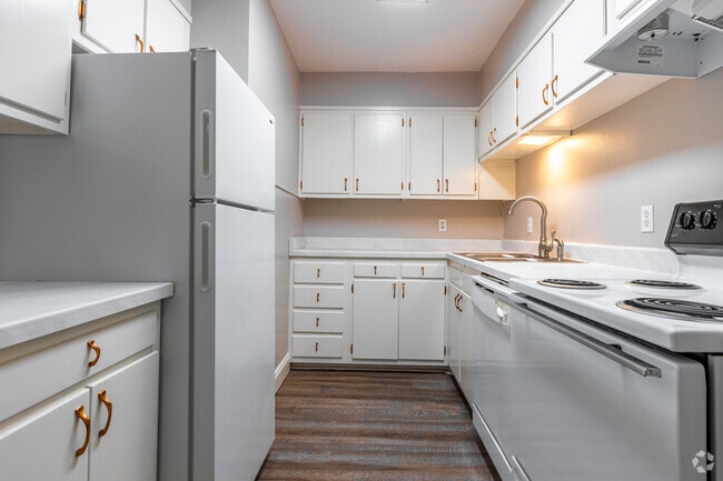 Interior Photo - Park Villa Apartments