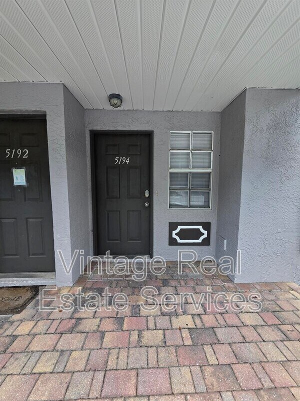 Foto del edificio - 5194 Sunridge Palms Dr